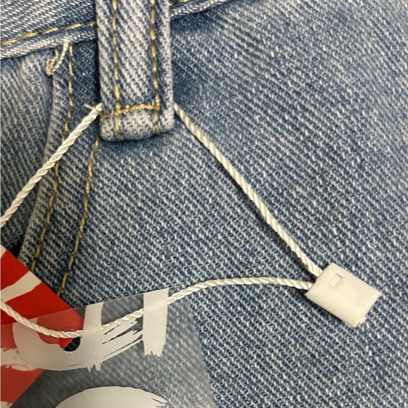 Distressed Denim Skirt Brand New Size Large !NOT USED ITS BRAND NEW Size 8/10 - Picture 10 of 12